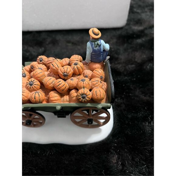 Dept 56 Harvest Pumpkin Wagon Heritage Village Collection 56591 w/ Box 1995 - Picture 7 of 10